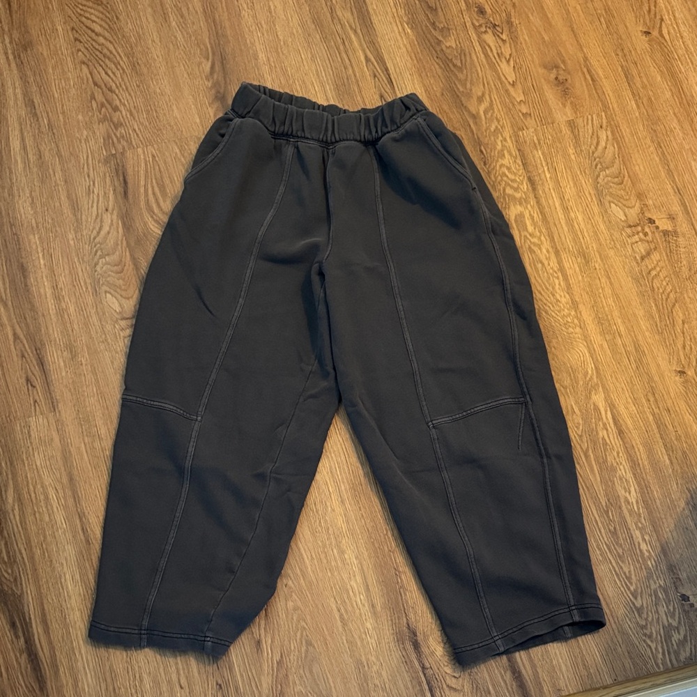 Aerie Barrel Sweats
